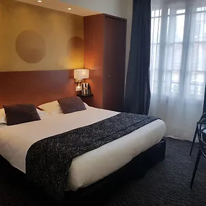 Raymond 4 Hotell