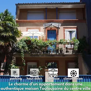 Les Loges Des Apartment